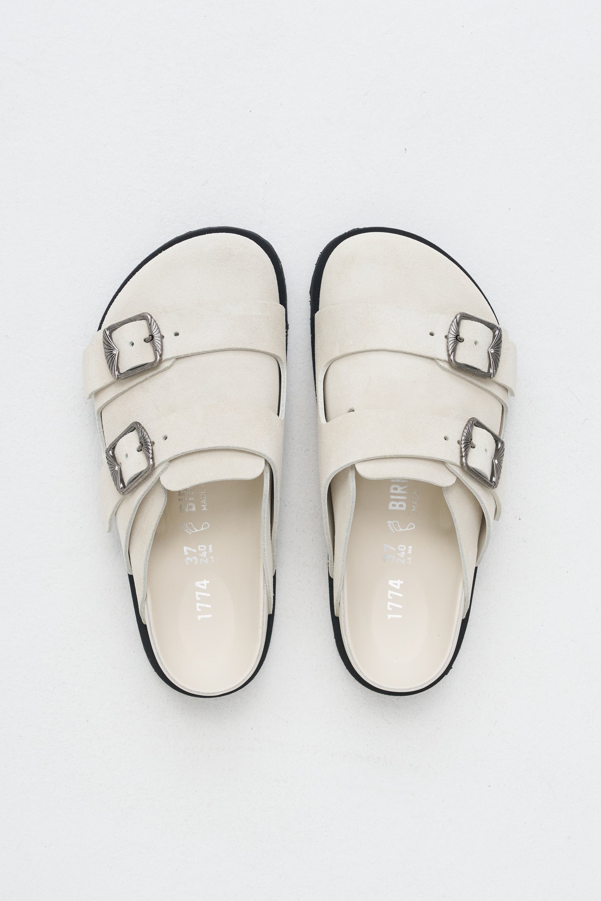 222 West Suede, Cream