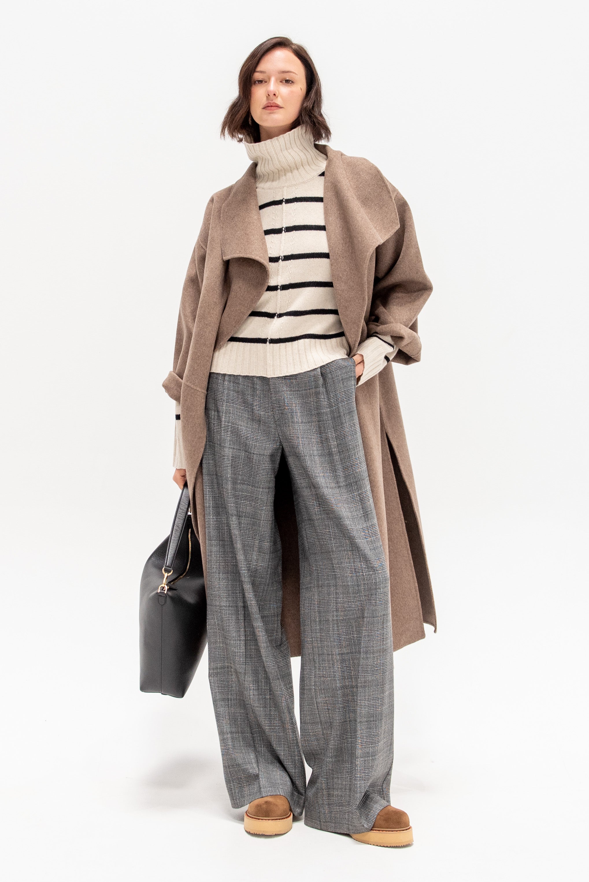 Ari Cropped Turtle, Cream & Black Stripe